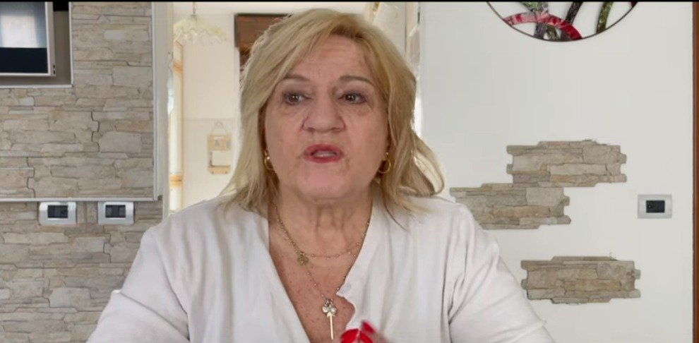 Ester Intini in un fotogramma del docufilm InSicurezza